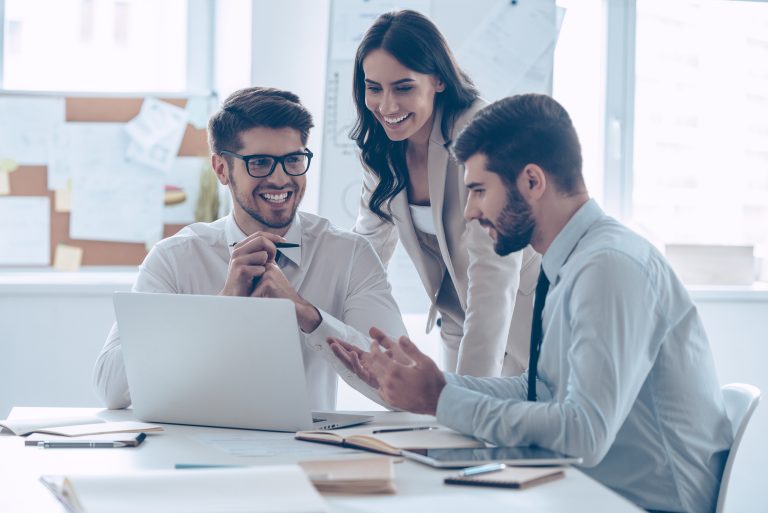 Meilleurs Logiciels de Facturation et de gestion commerciale au Maroc : Le Comparatif Indispensable pour TPE/PME Marocaines